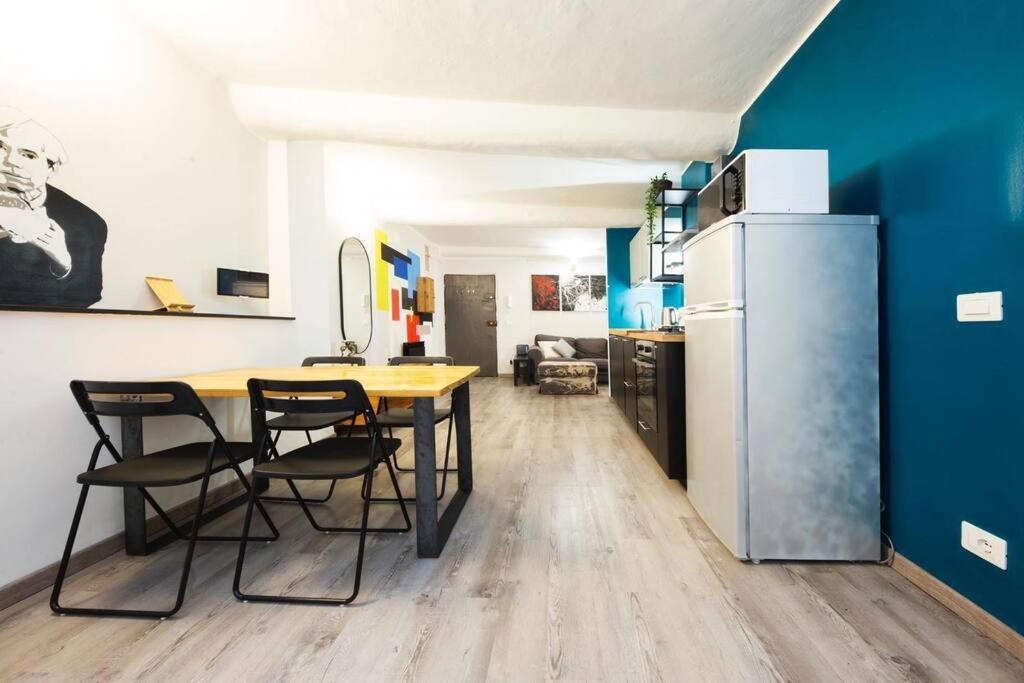 Midway Home, Nel Centro Storico Di Genova 外观 照片