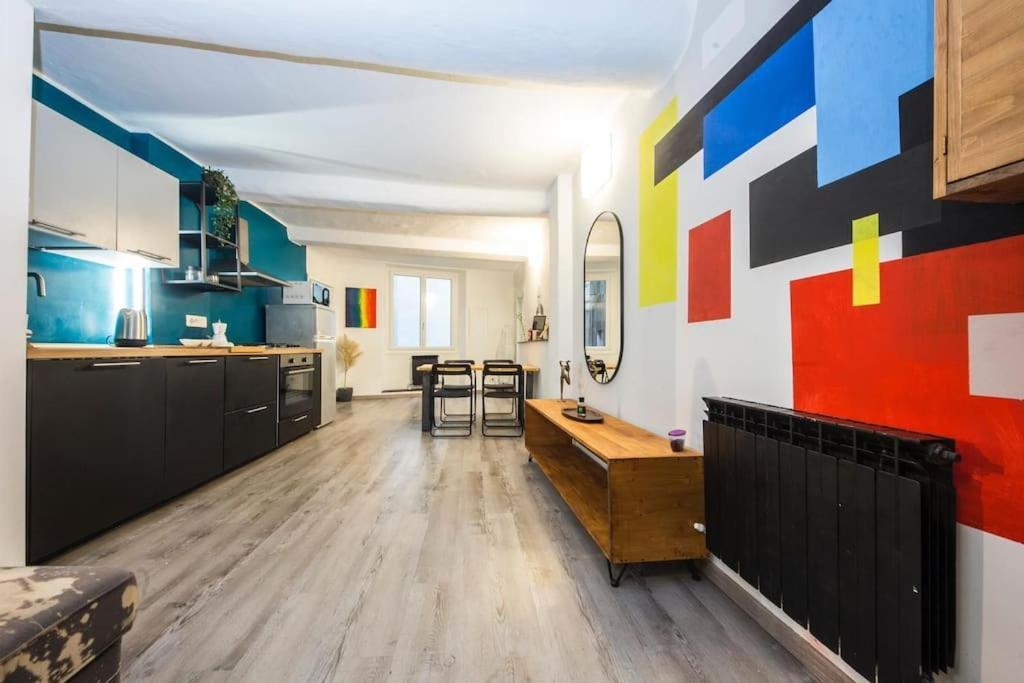 Midway Home, Nel Centro Storico Di Genova 外观 照片