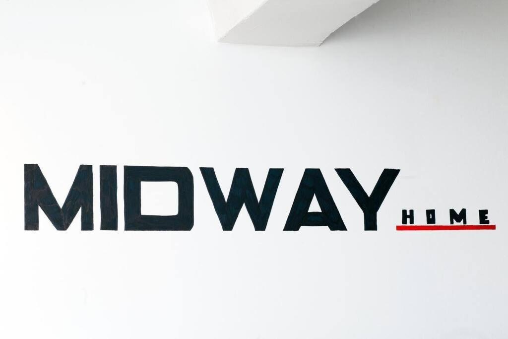 Midway Home, Nel Centro Storico Di Genova 外观 照片